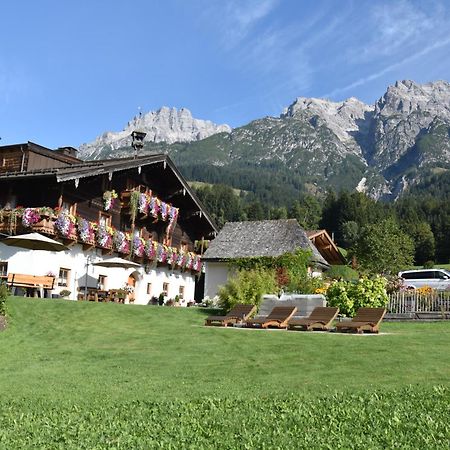 Brandstatthof Bed and Breakfast Leogang Exteriör bild