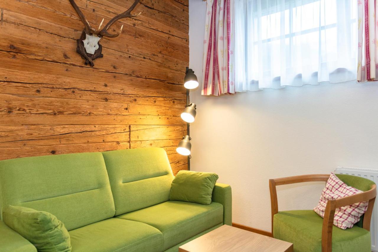 Brandstatthof Bed and Breakfast Leogang Exteriör bild