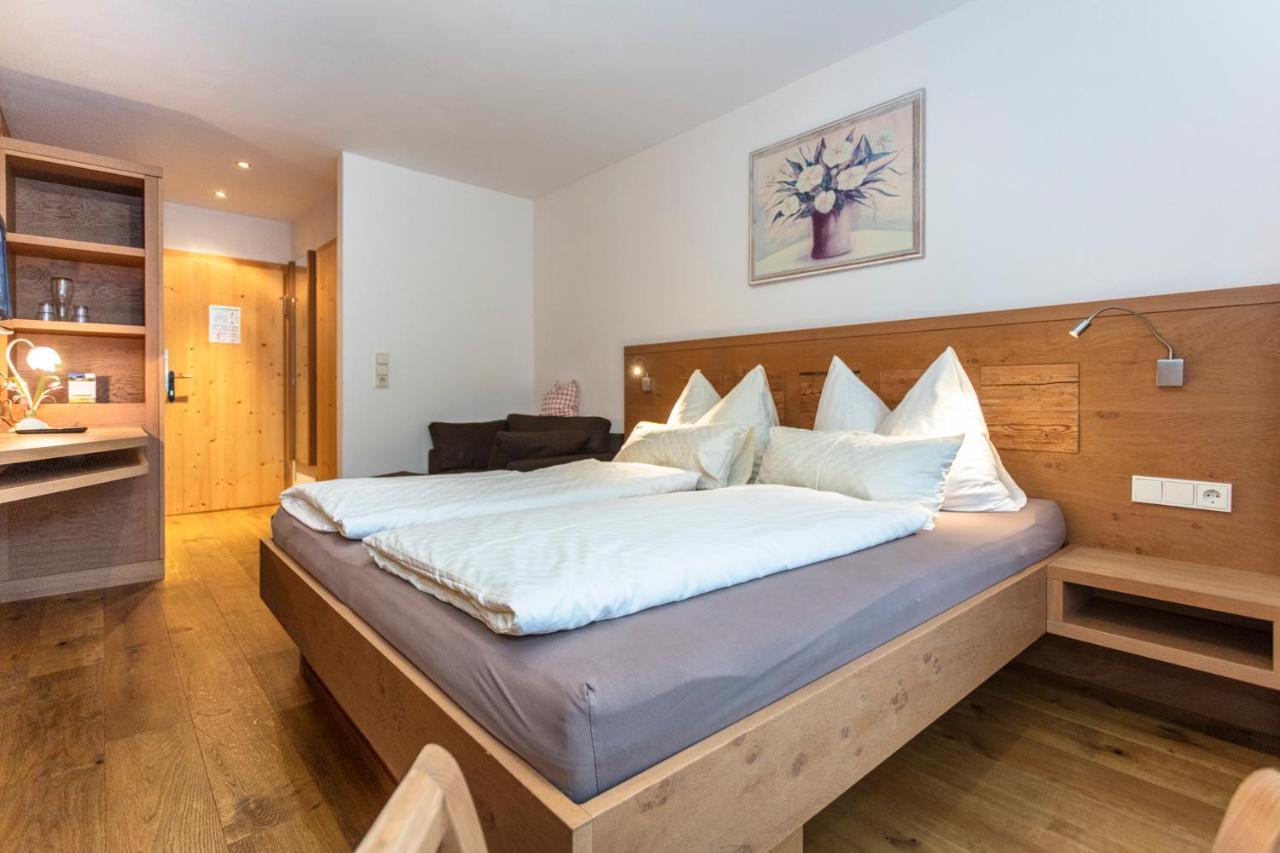 Brandstatthof Bed and Breakfast Leogang Exteriör bild