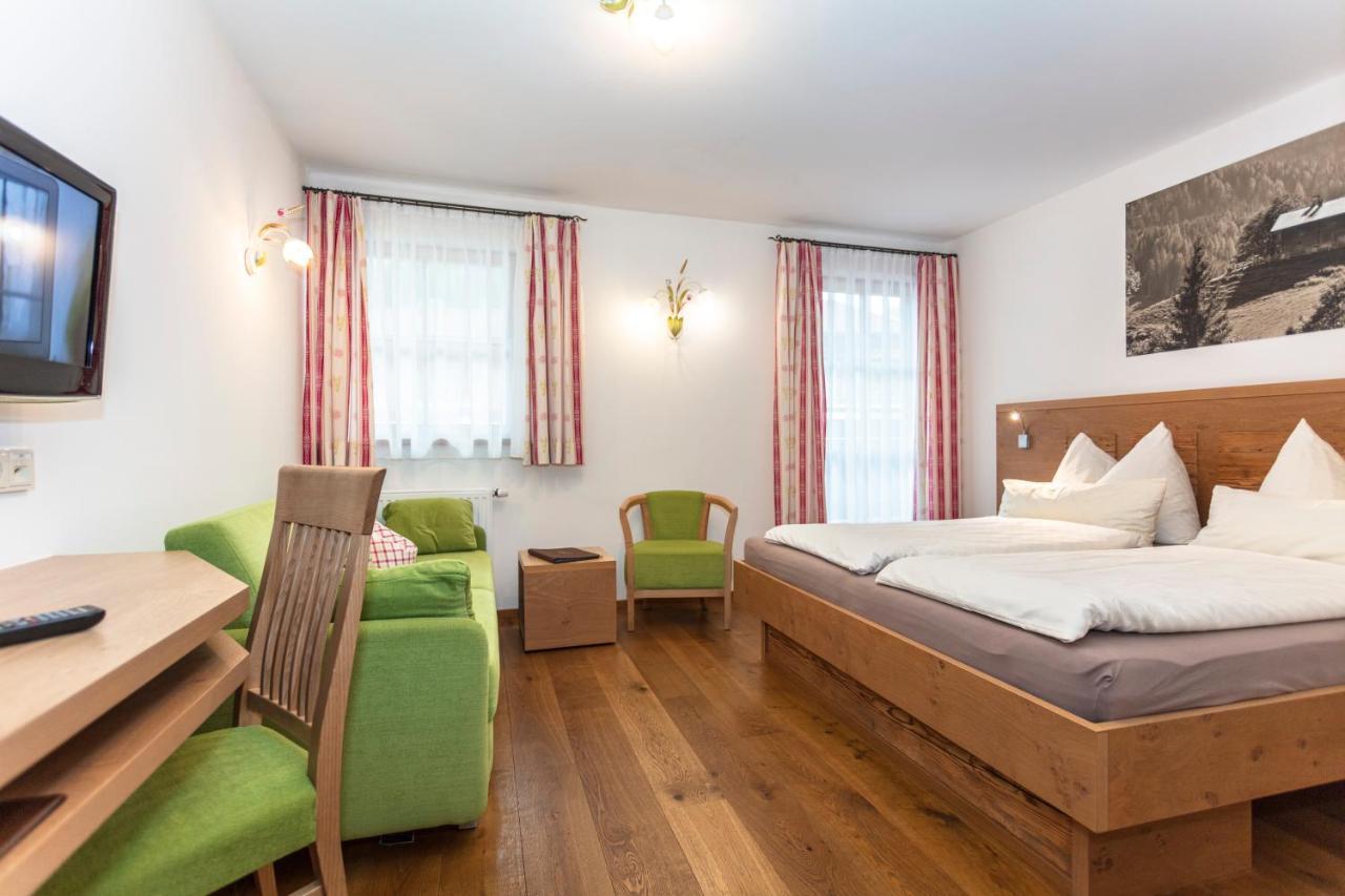 Brandstatthof Bed and Breakfast Leogang Exteriör bild